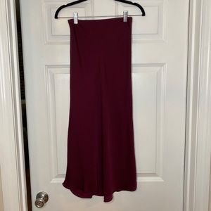 Midi Wine Express Skirt